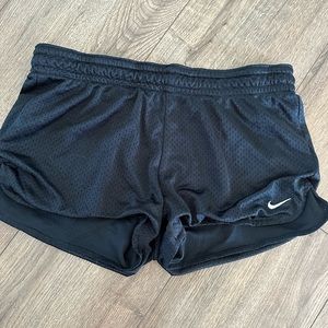 🖤 Nike shorts
